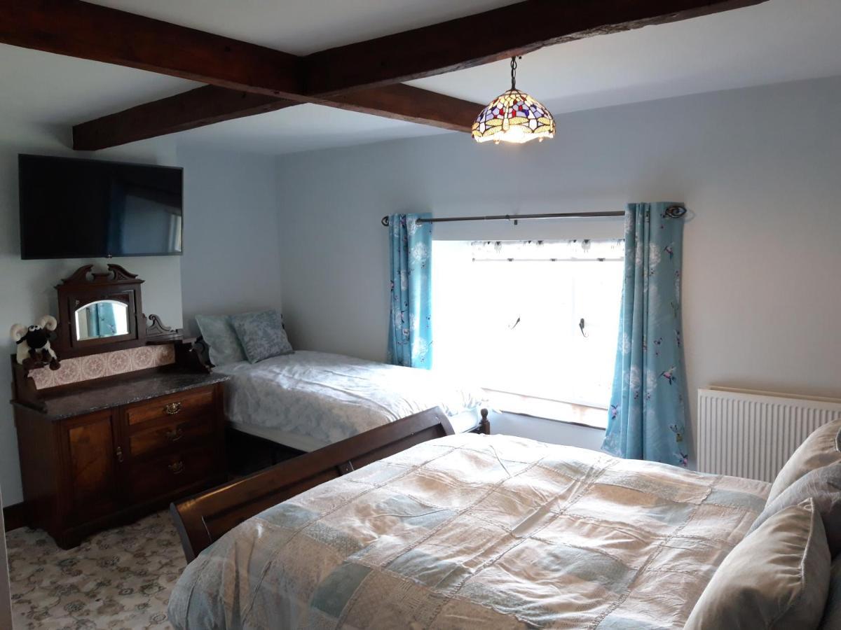 Upper Eyton Farmhouse B&B Alberbury 外观 照片