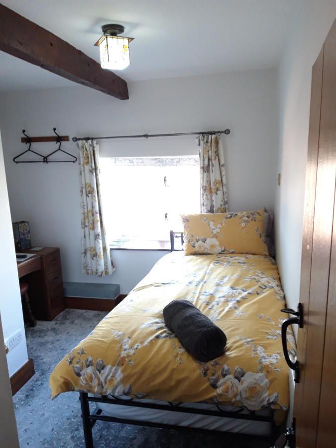Upper Eyton Farmhouse B&B Alberbury 外观 照片