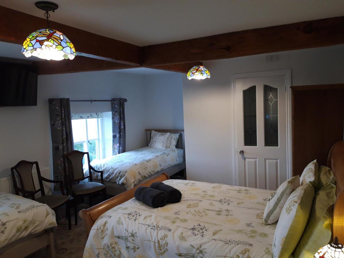 Upper Eyton Farmhouse B&B Alberbury 外观 照片